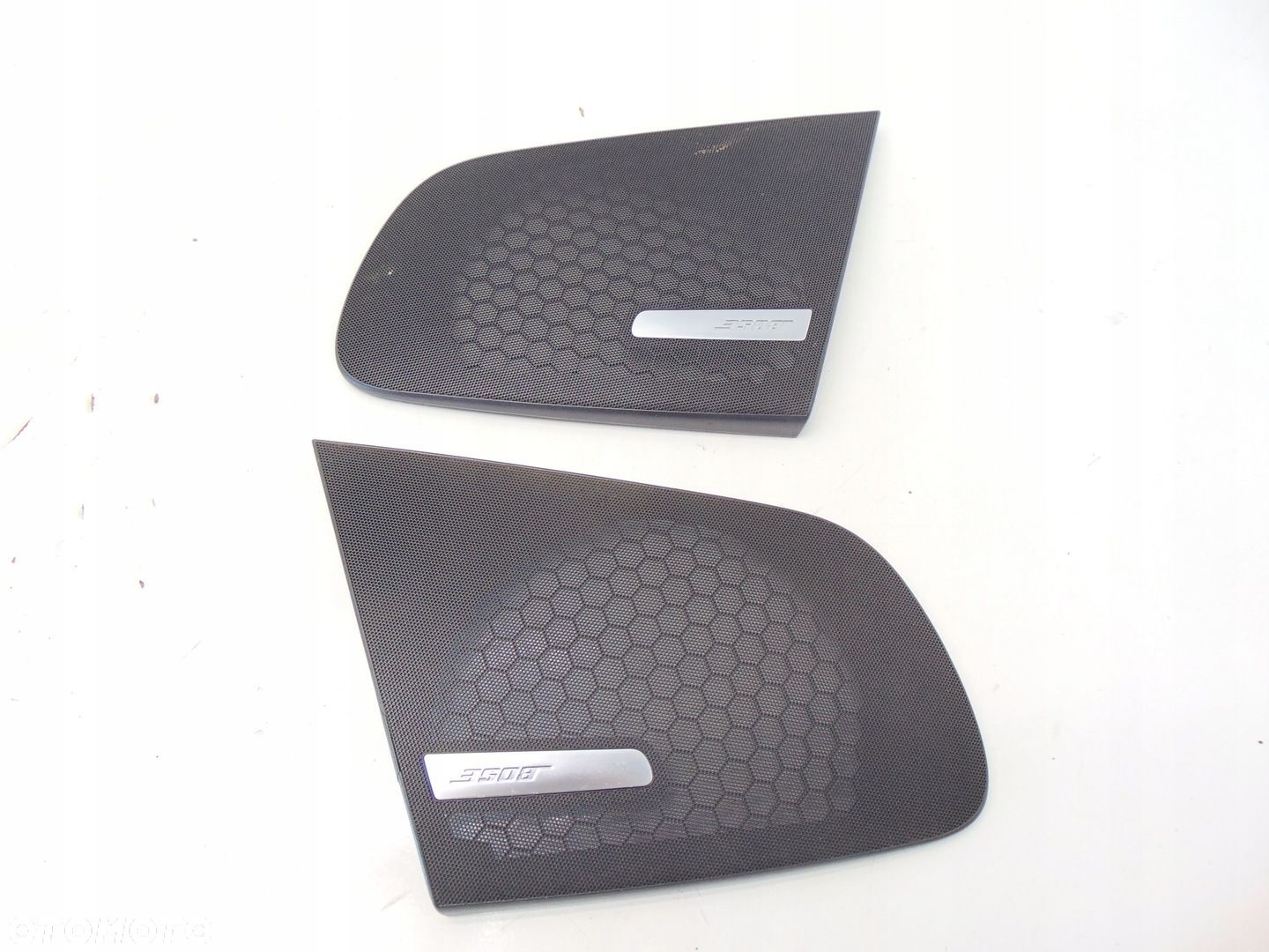 OSŁONA ZAŚLEPKA MASKOWNICA GŁOŚNIKA AUDI TT 8J BOSE PRAWA PRZÓD 8J0035406A - 1