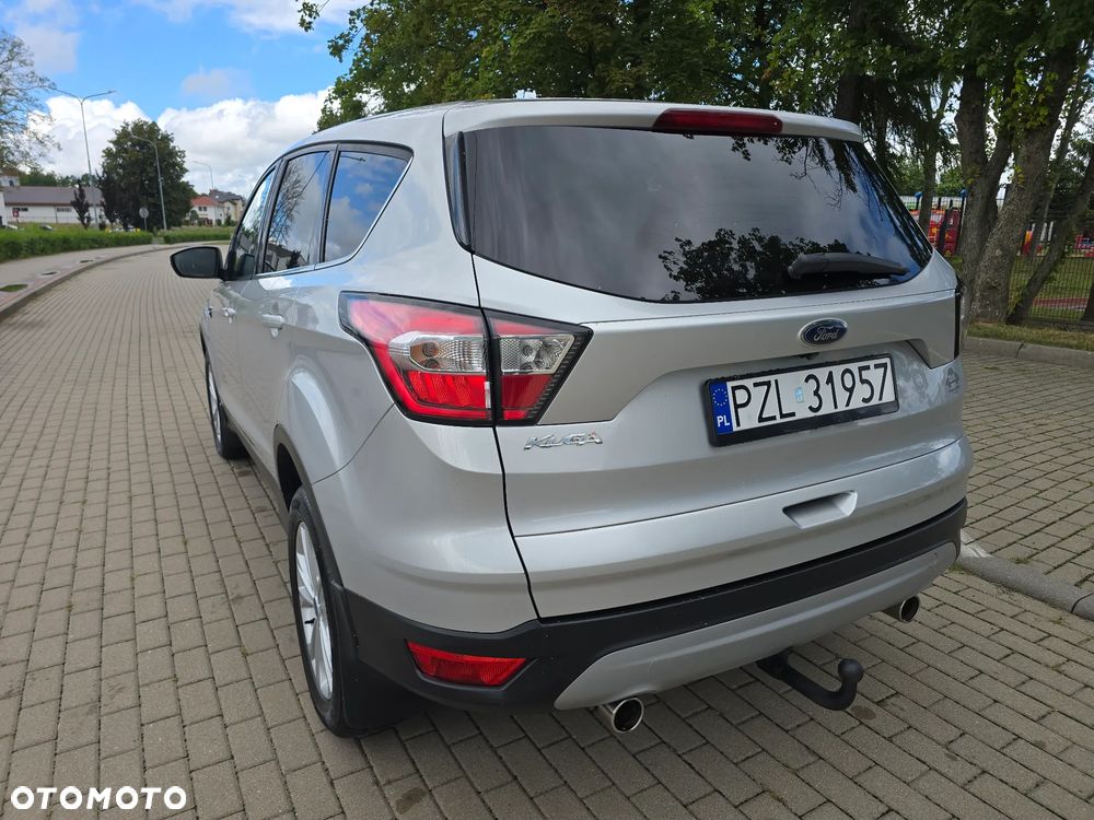 Ford Kuga 2.0 TDCi 4x2 Titanium - 3