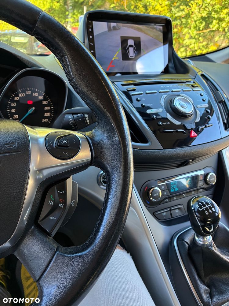 Ford Grand C-MAX - 24