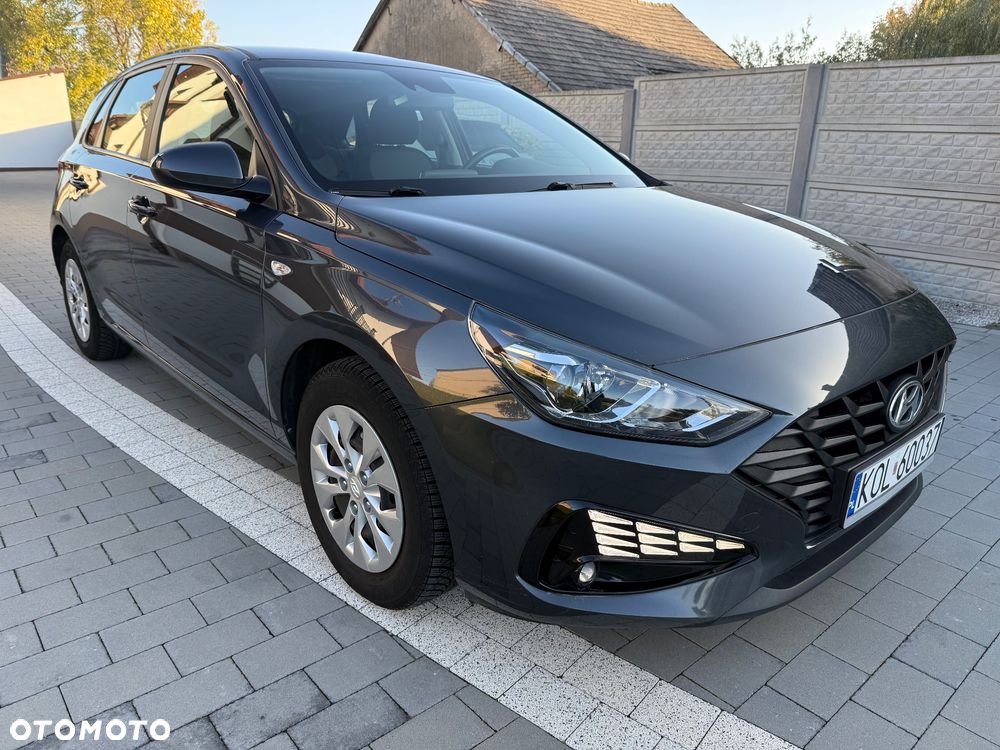 Hyundai i30 1.5 DPI Smart - 1