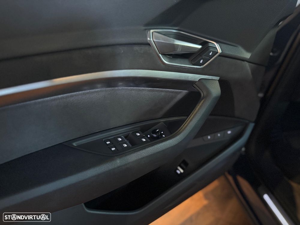 Audi e-tron Sportback 55 quattro S line - 4
