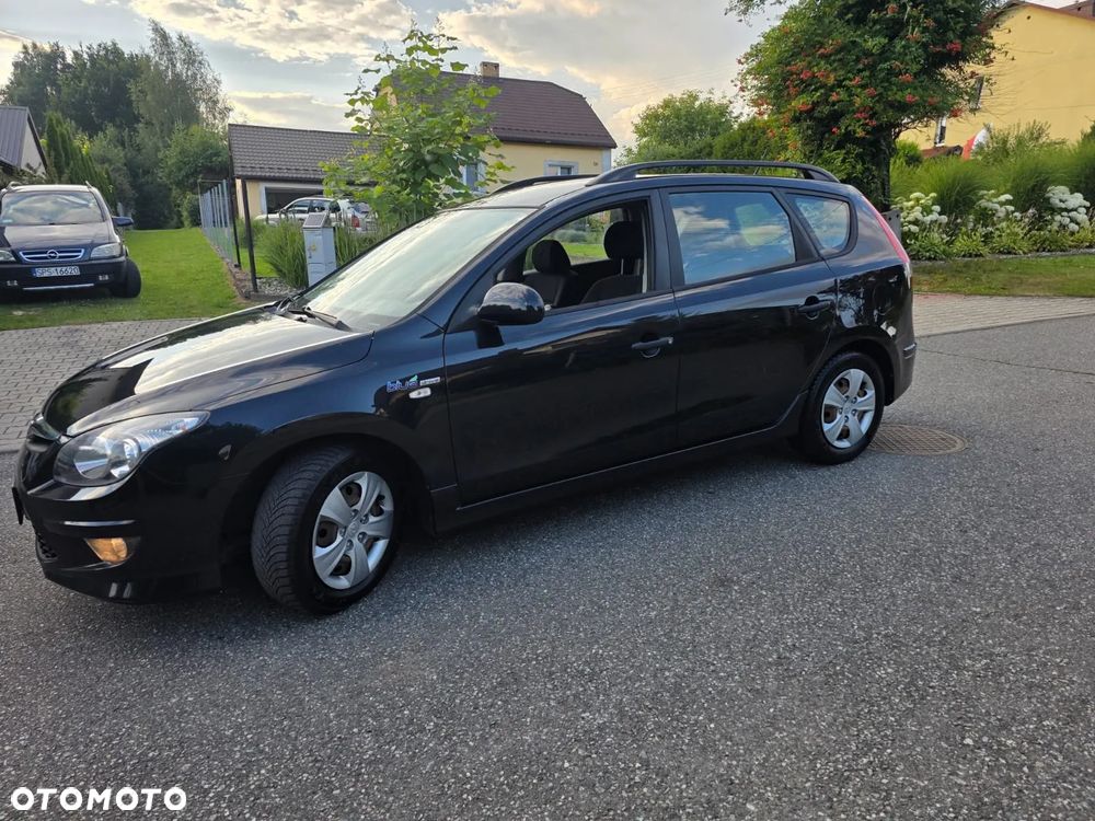 Hyundai i30 1.4 Base + World Cup - 20