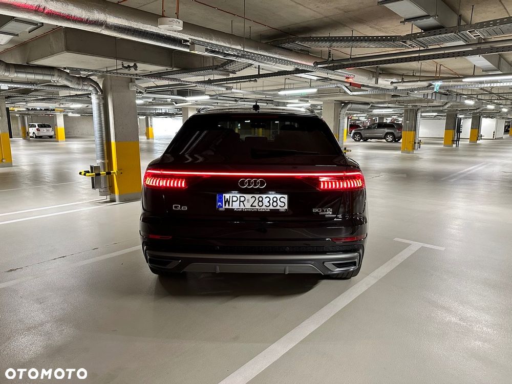 Audi Q8 - 7