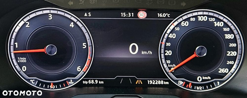 Volkswagen Passat 2.0 TDI (BlueMotion Technology) Highline - 17