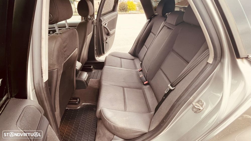 Audi A4 Avant 1.9 TDI - 14