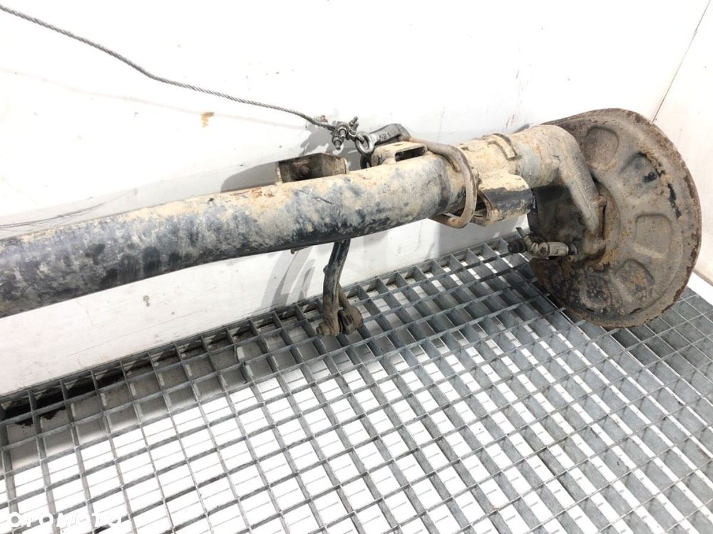 BELKA TYŁ  VW CADDY III Nadwozie pełne/minivan (2KA, 2KH, 2CA, 2CH) 2004 - 2015 2.0 SDI 51 kW [70 - 5