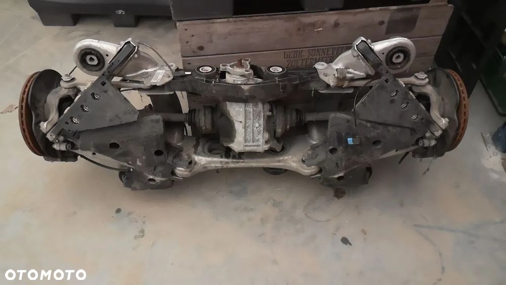 ZAWIESZENIE TYŁ MERCEDES W222 NAWIERCANE TARCZE DYFER - 7