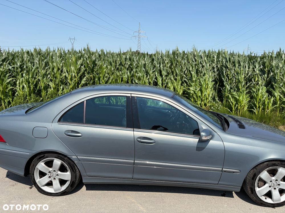 Mercedes-Benz Klasa C 230 Kompressor Avantgarde - 2