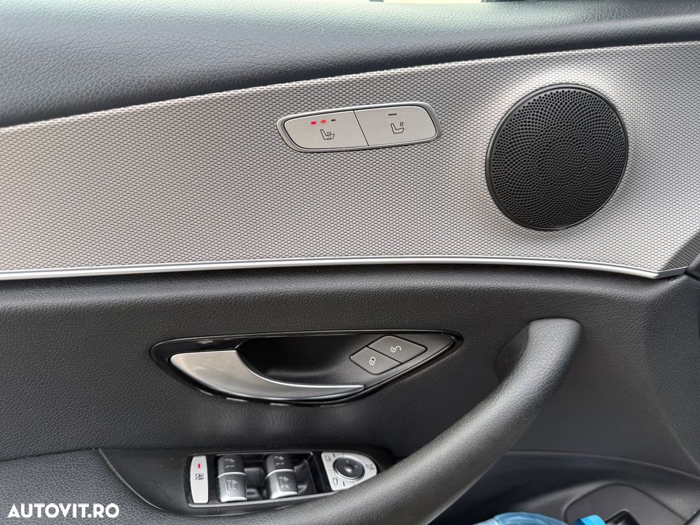 Mercedes-Benz E 220 d 9G-TRONIC - 34