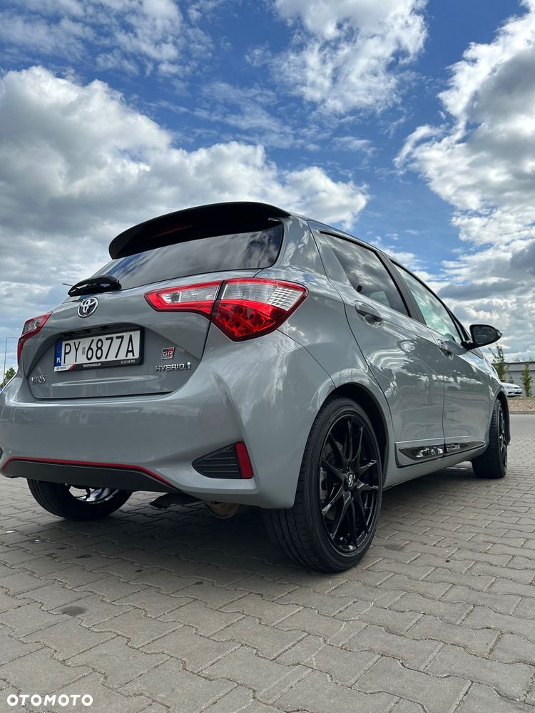 Toyota Yaris Hybrid 100 GR Sport - 5