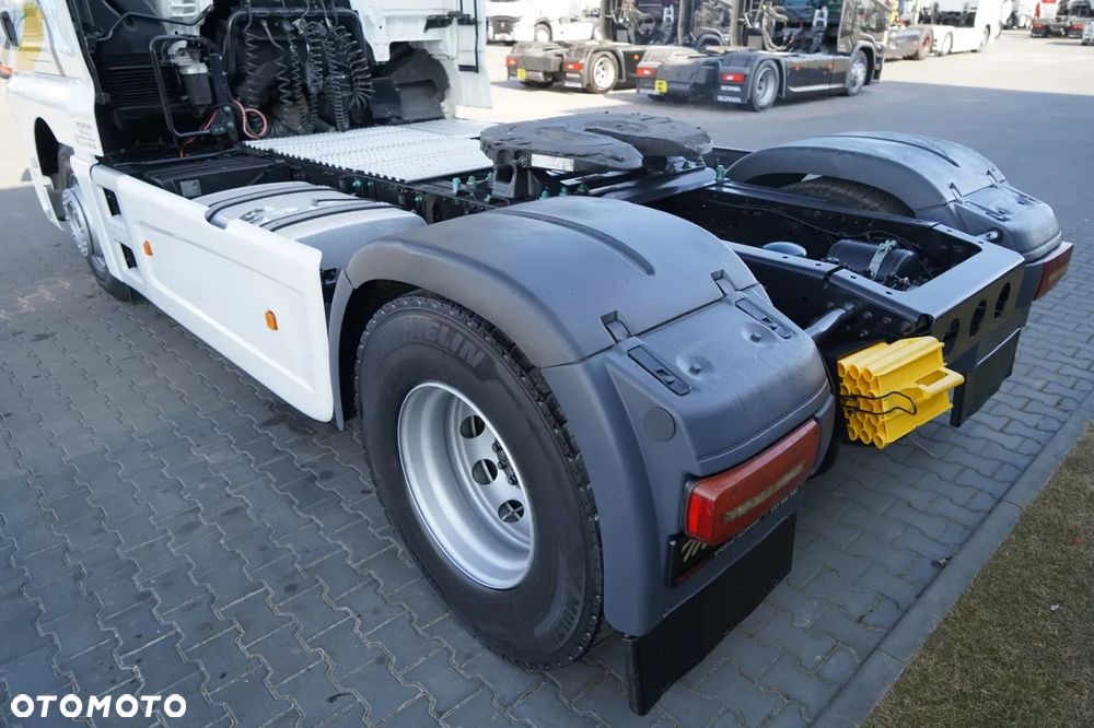 MAN TGX 18.510 / XLX / RETARDER  / NAVI - 15