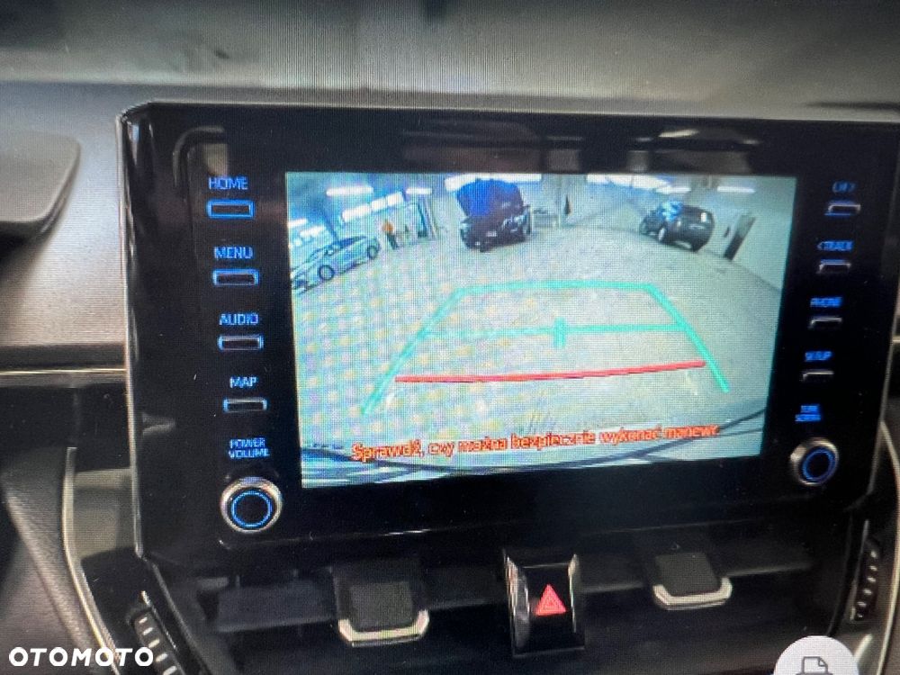 Toyota Corolla 1.8 Hybrid GPF Comfort - 8