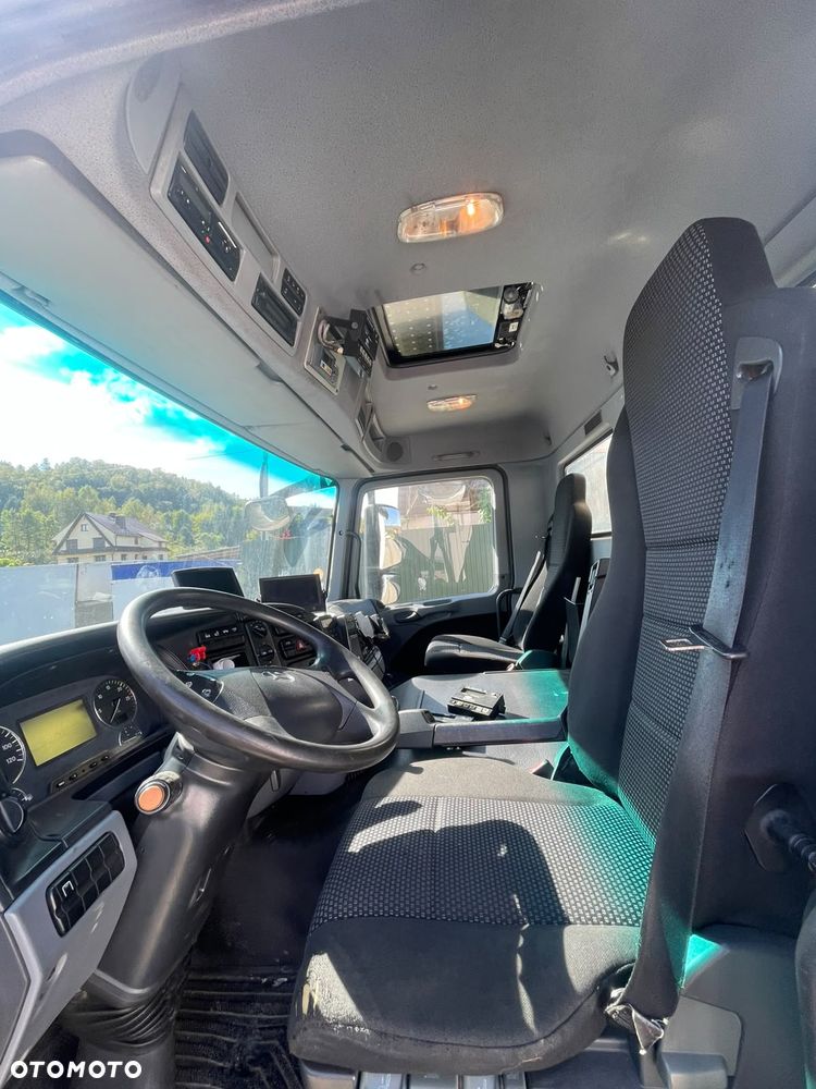 Mercedes-Benz actros - 10