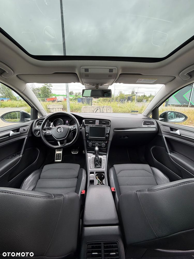 Volkswagen Golf 1.4 TSI BMT Highline DSG - 20