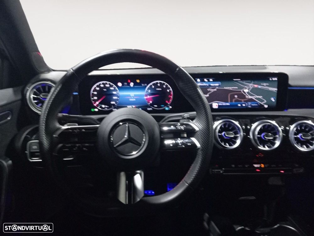Mercedes-Benz A 200 Limousine - 12