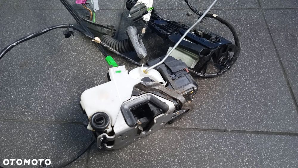 Osprzęt mechanizmy podnoszenia szyb drzwi lewy przód i tył klamka Opel Astra J IV - 34