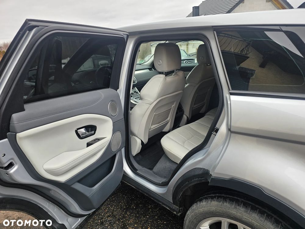 Land Rover Range Rover Evoque - 15