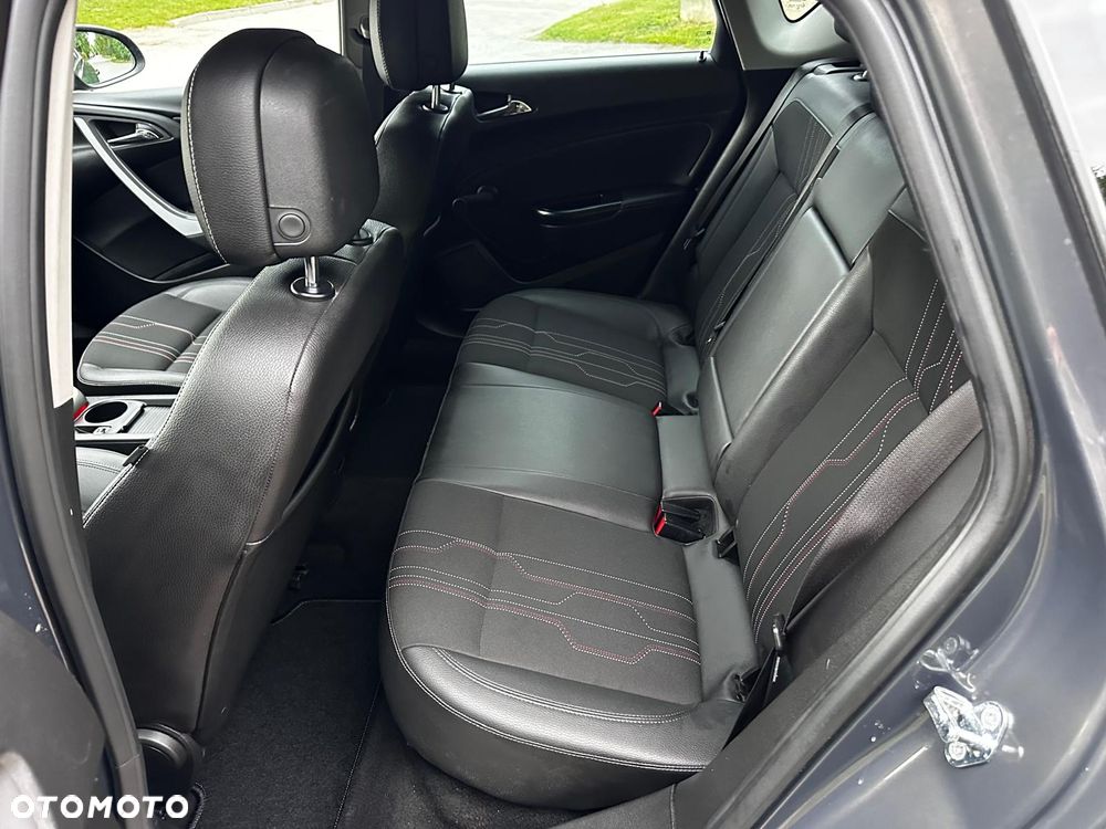 Opel Astra 1.4 Turbo - 6