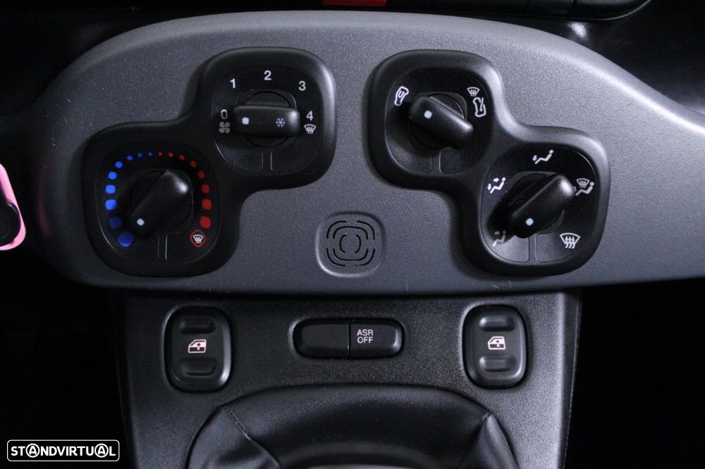 Fiat Panda 1.0 Hybrid City Life - 27