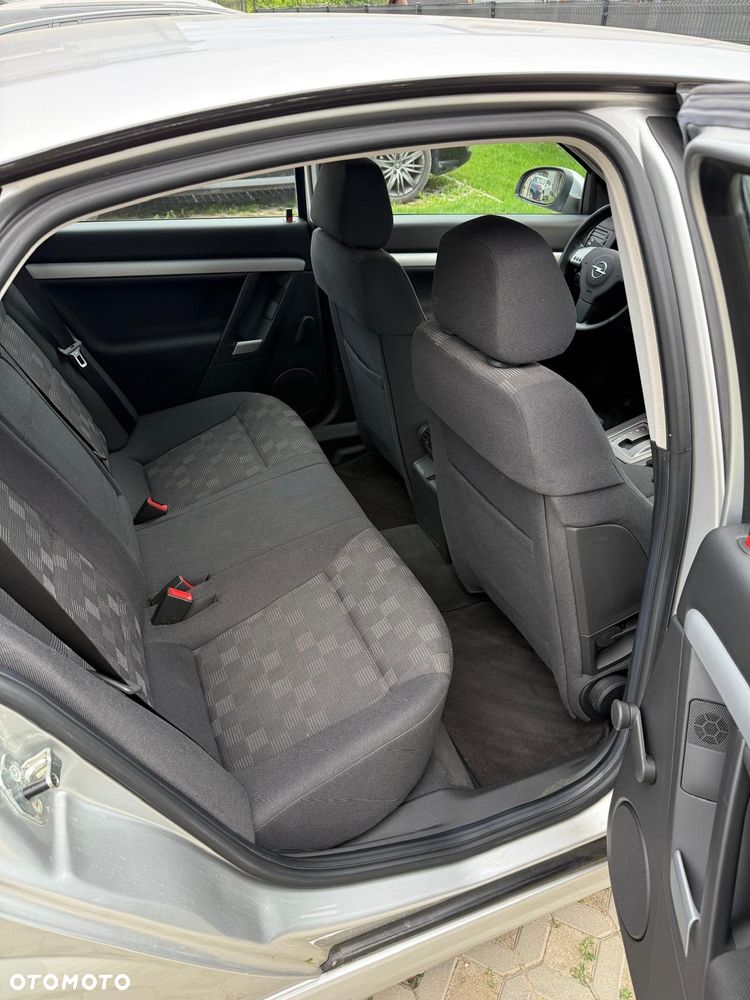 Opel Vectra 2.2 Elegance ActiveSelect - 27