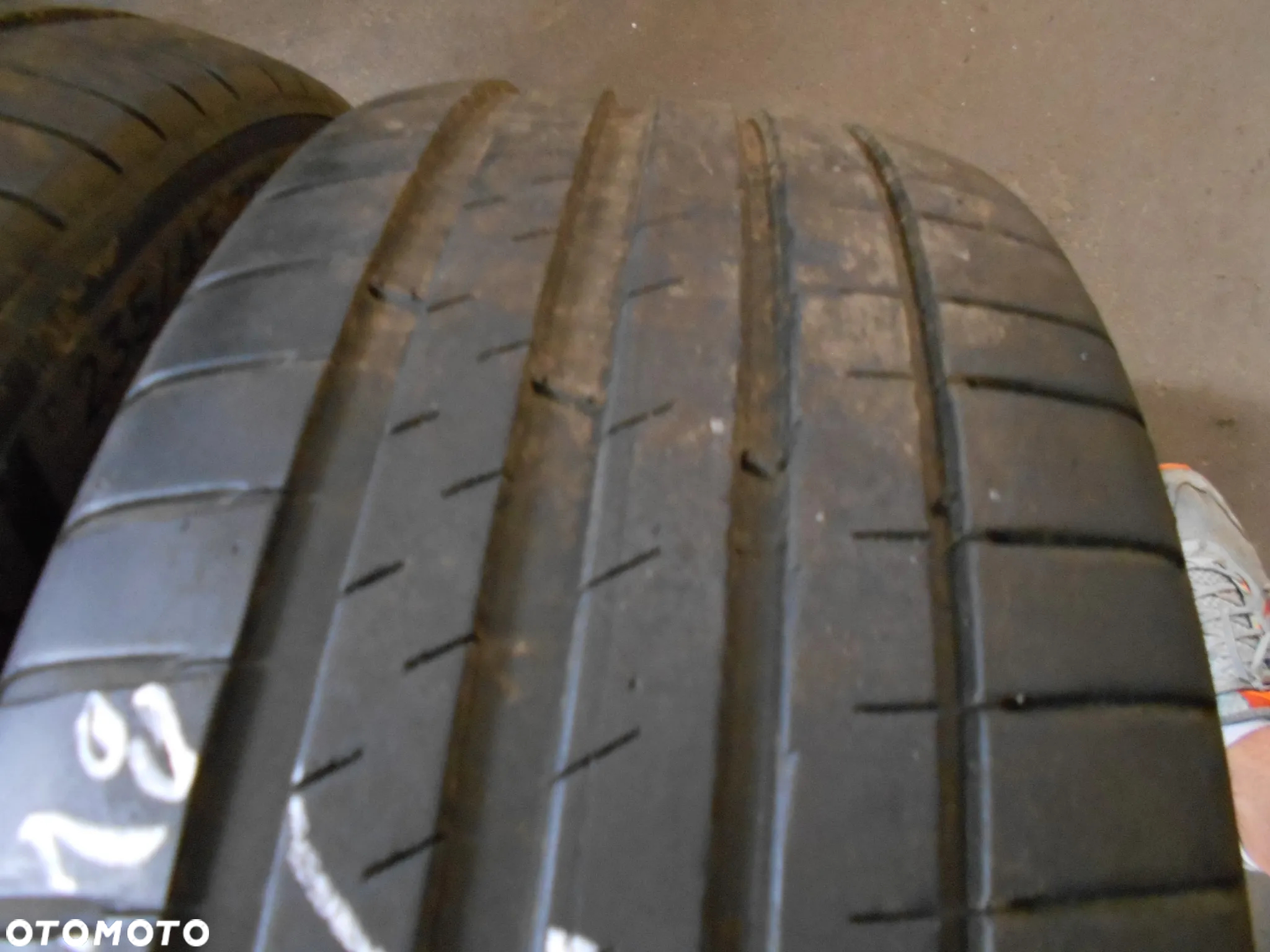 OPONY 235/45R18 MICHELIN PILOT SPORT 4 T1 DOT 0921 6.6MM - 4