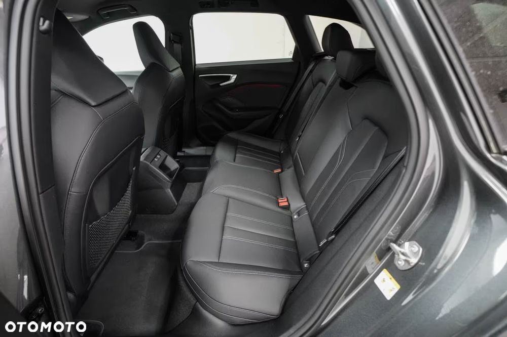 Audi A5 Avant - 16