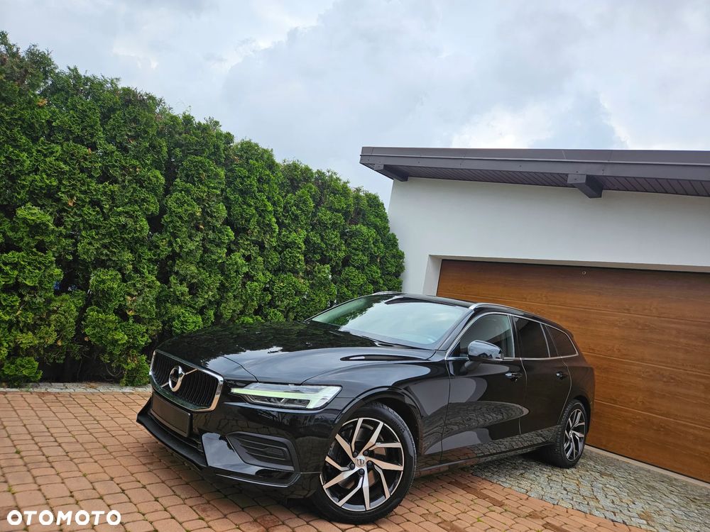 Volvo V60 T5 Geartronic Momentum Pro - 1