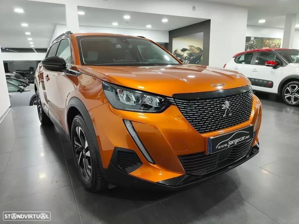 Peugeot 2008 1.2 PureTech Allure - 4