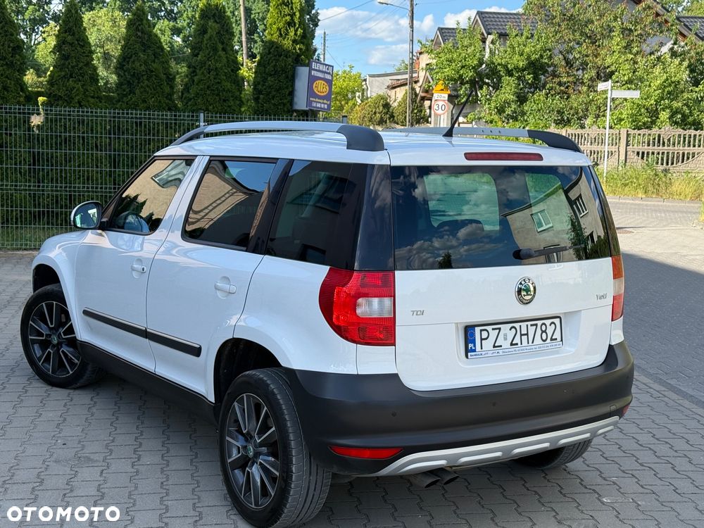 Skoda Yeti 2.0 TDI Elegance PLUS EDITION - 12