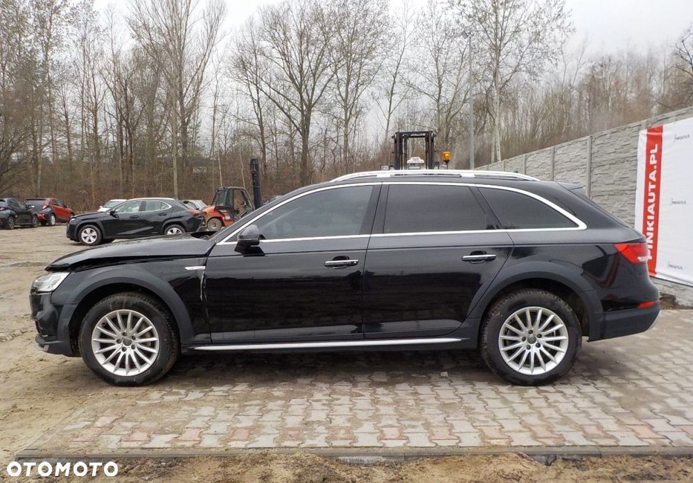 Audi A4 Allroad 2.0 TDI Quattro S tronic - 12