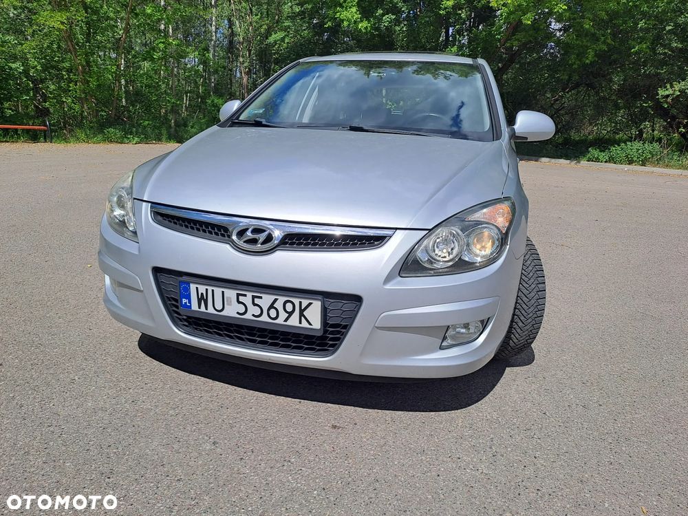 Hyundai i30 1.6 CRDi Comfort EU5 - 3