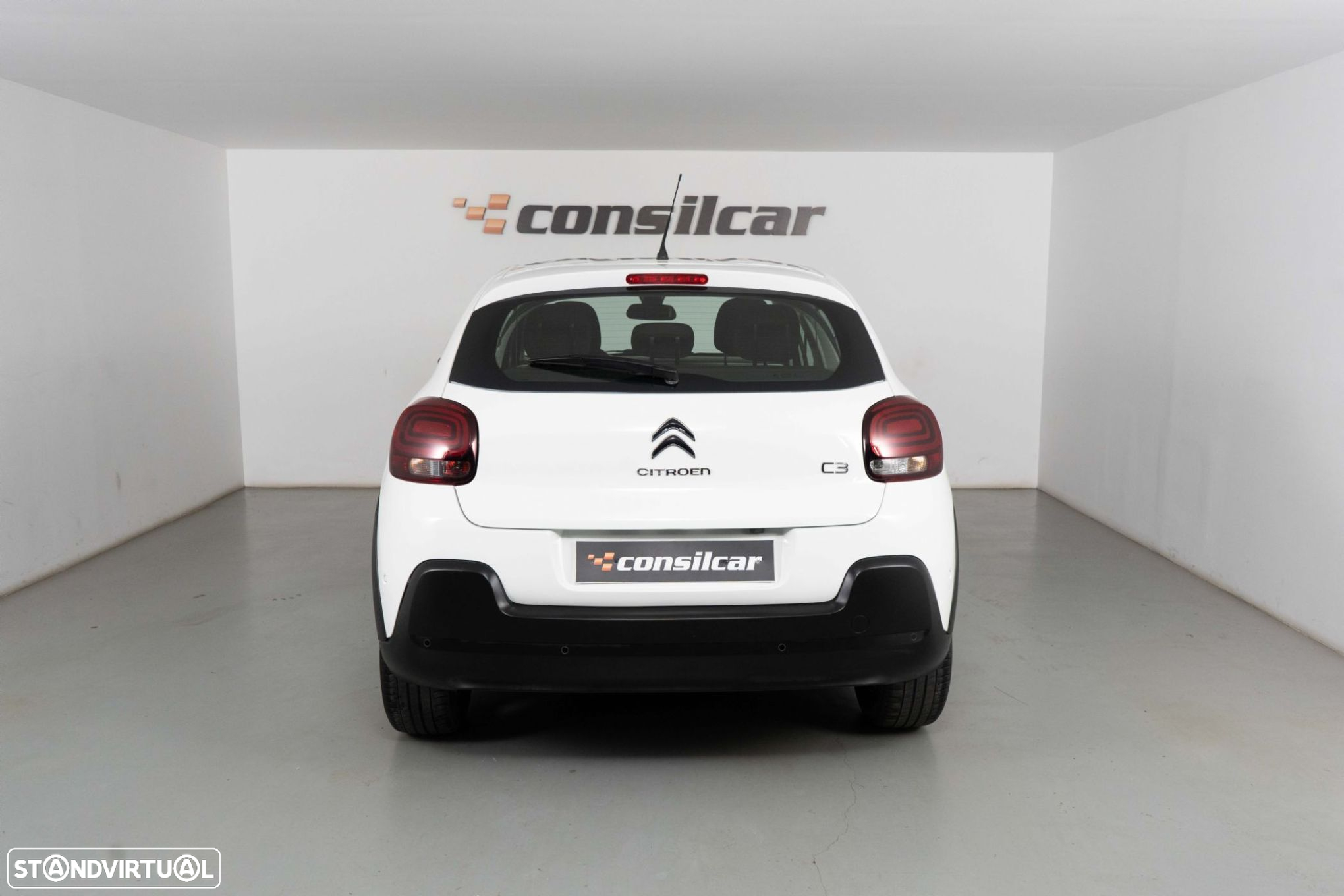Citroën C3 1.2 PureTech Shine EAT6 - 5