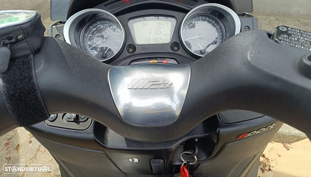 Piaggio MP3 Sport - 5