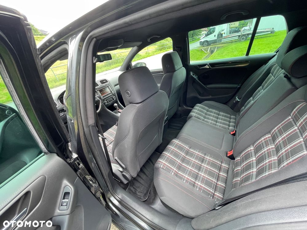 Volkswagen Golf 2.0 GTI DSG - 7