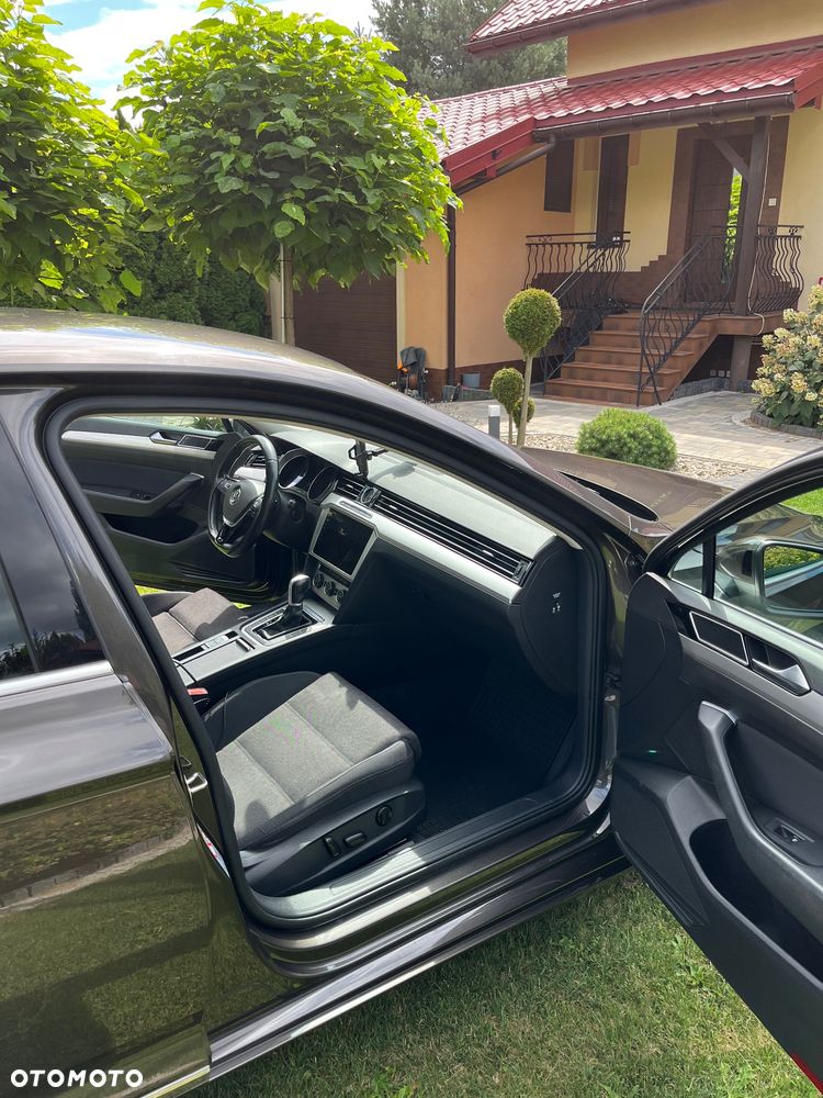 Volkswagen Passat 2.0 TDI BMT Highline DSG - 13