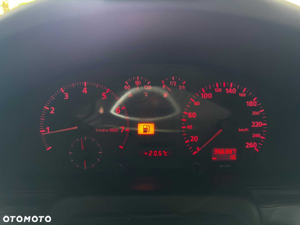 Audi A4 Limousine - 7