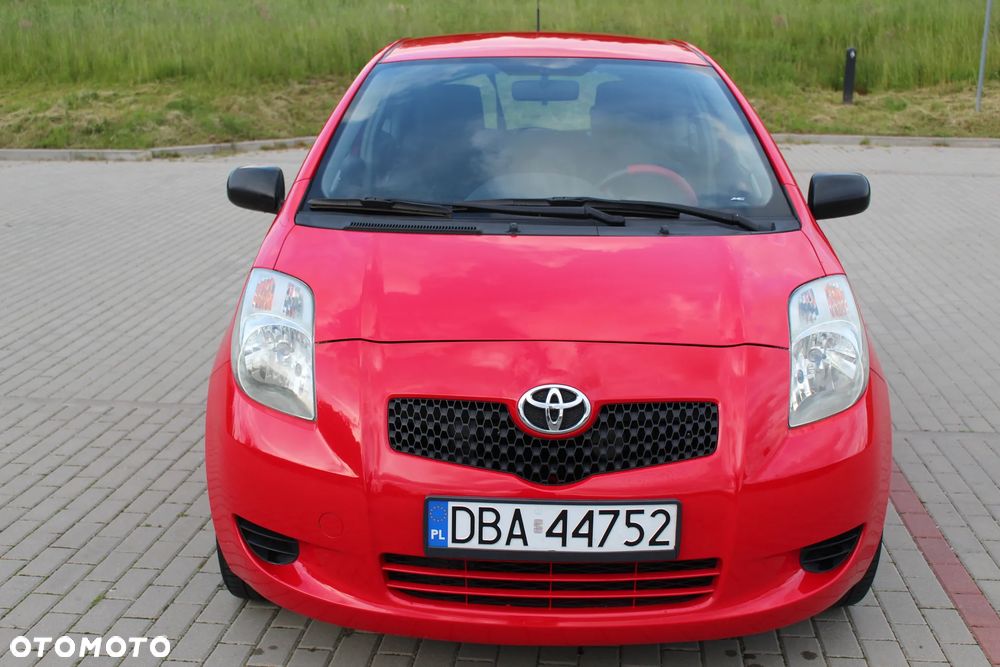 Toyota Yaris 1.0 VVT-i Sol - 10