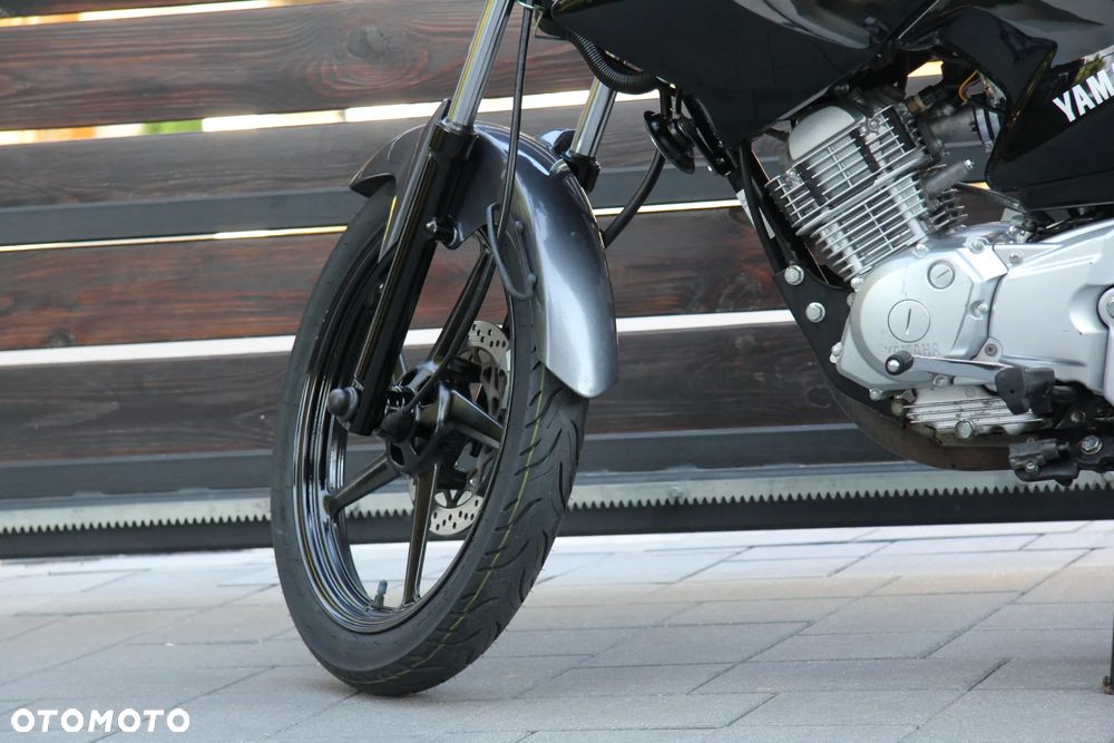 Yamaha YBR - 29