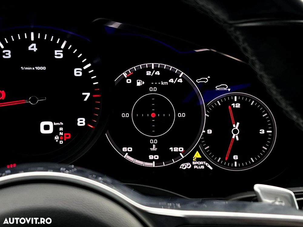 Porsche Cayenne - 19