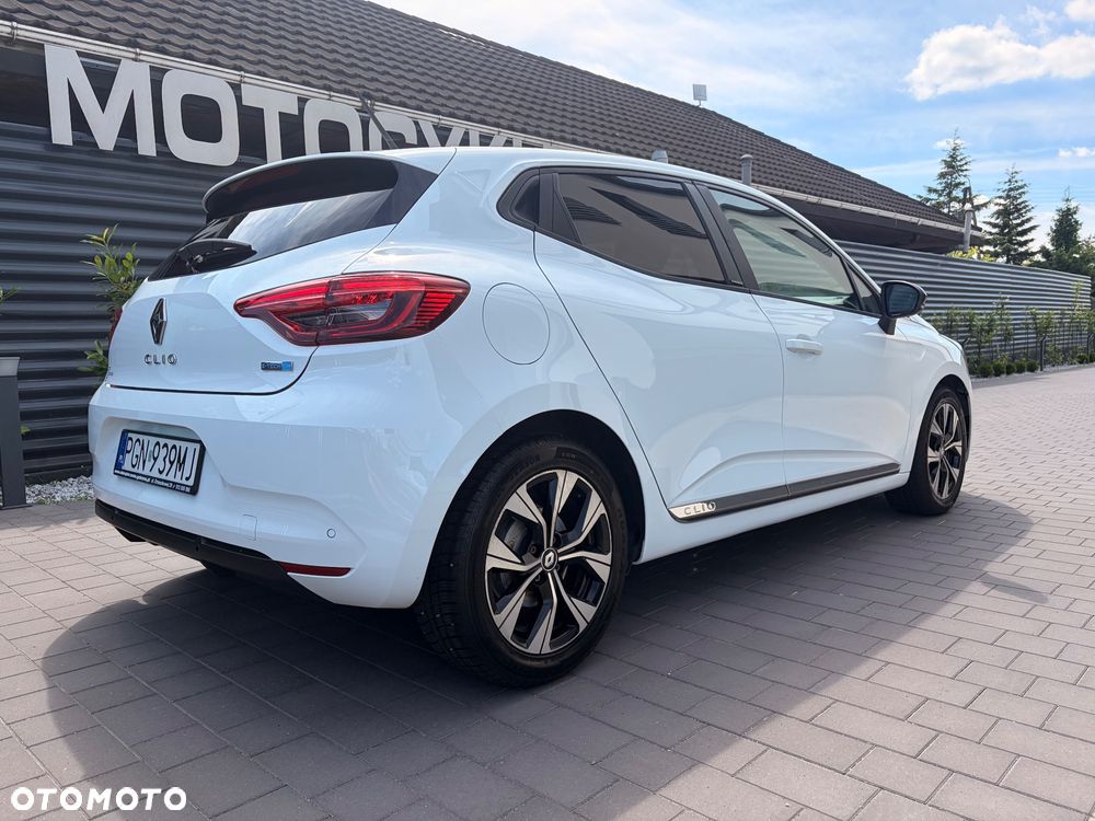 Renault Clio 1.6 E-TECH Equilibre - 3