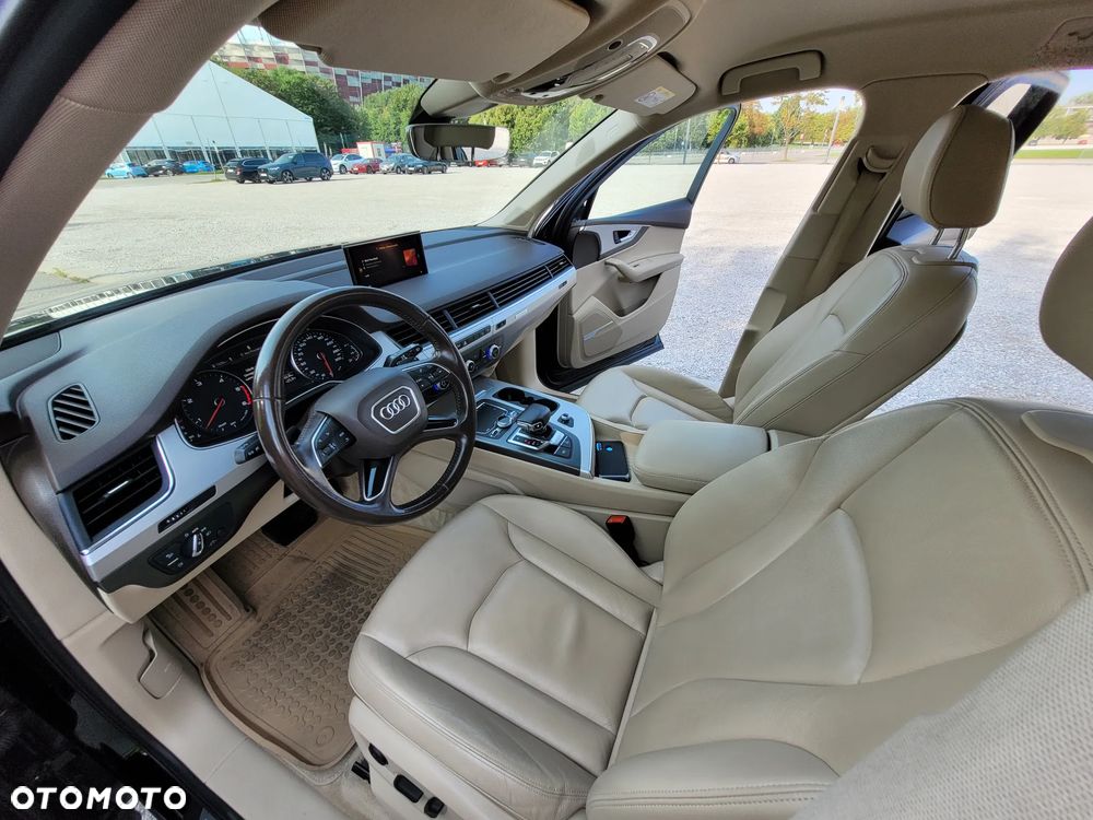 Audi Q7 - 14