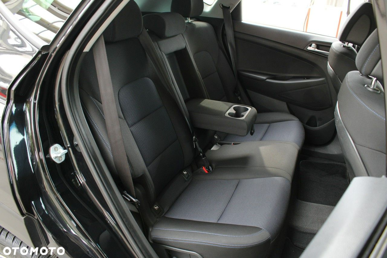 Hyundai Tucson 1.6 GDI BlueDrive Style 2WD - 12