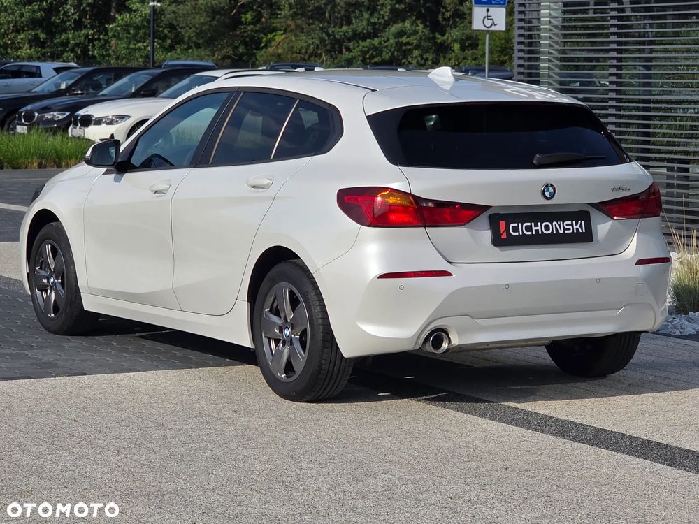 BMW Seria 1 116d Sport Line - 9