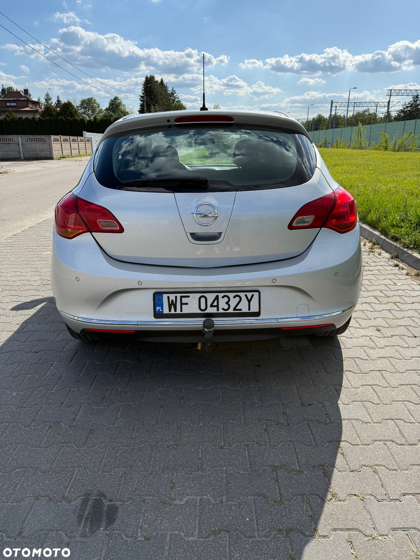 Opel Astra IV 1.6 Essentia - 5