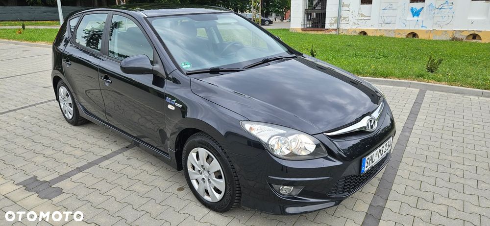 Hyundai i30 1.4 FIFA WM Edition - 4
