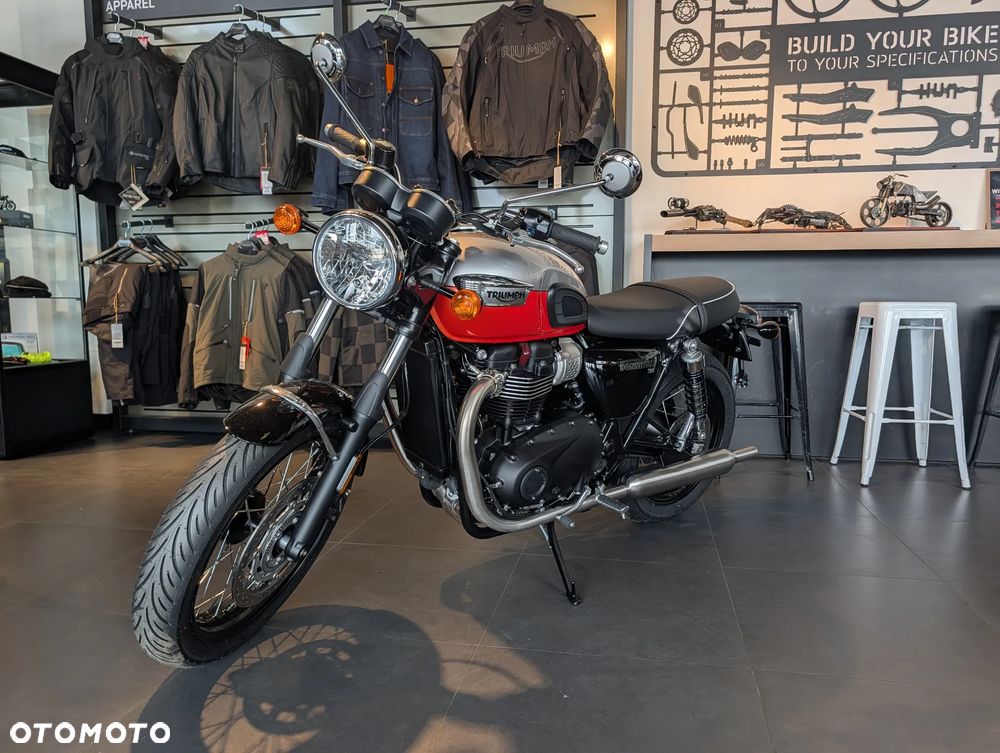 Triumph Bonneville - 7
