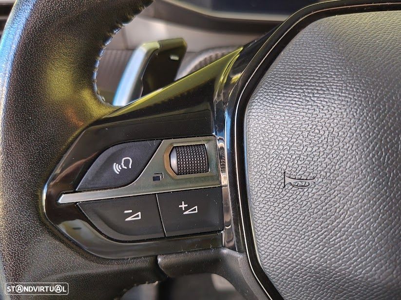 Peugeot 208 1.2 PureTech Allure EAT8 - 15