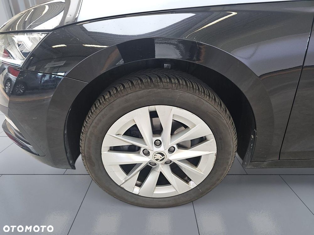 Skoda Octavia 2.0 TDI Ambition DSG - 29