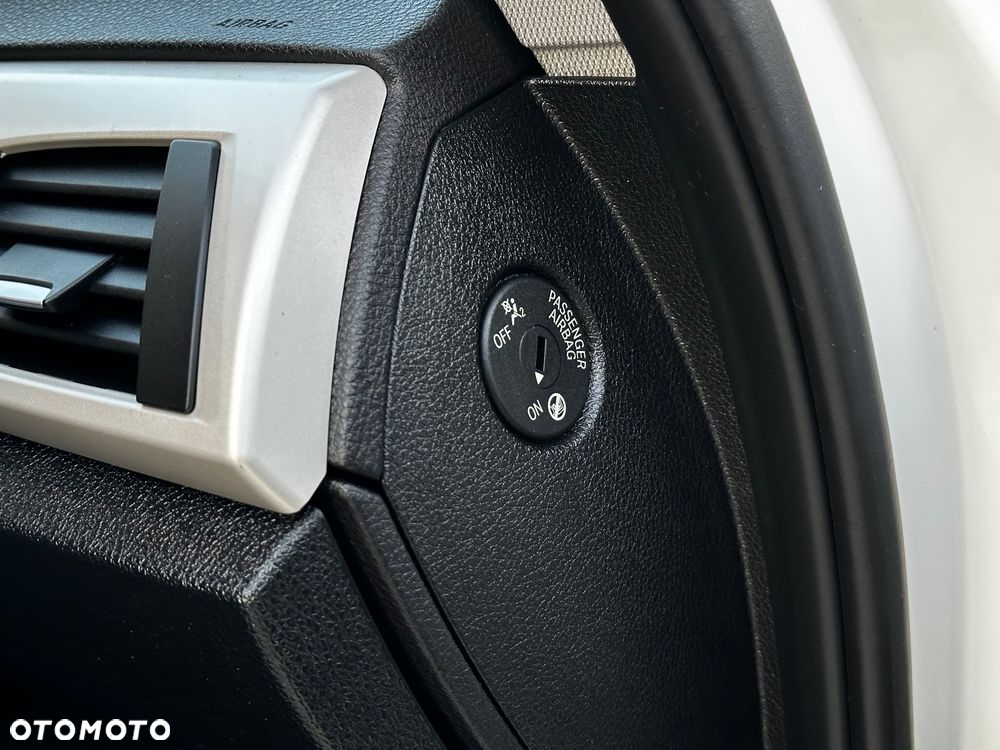 BMW Seria 1 118i - 29