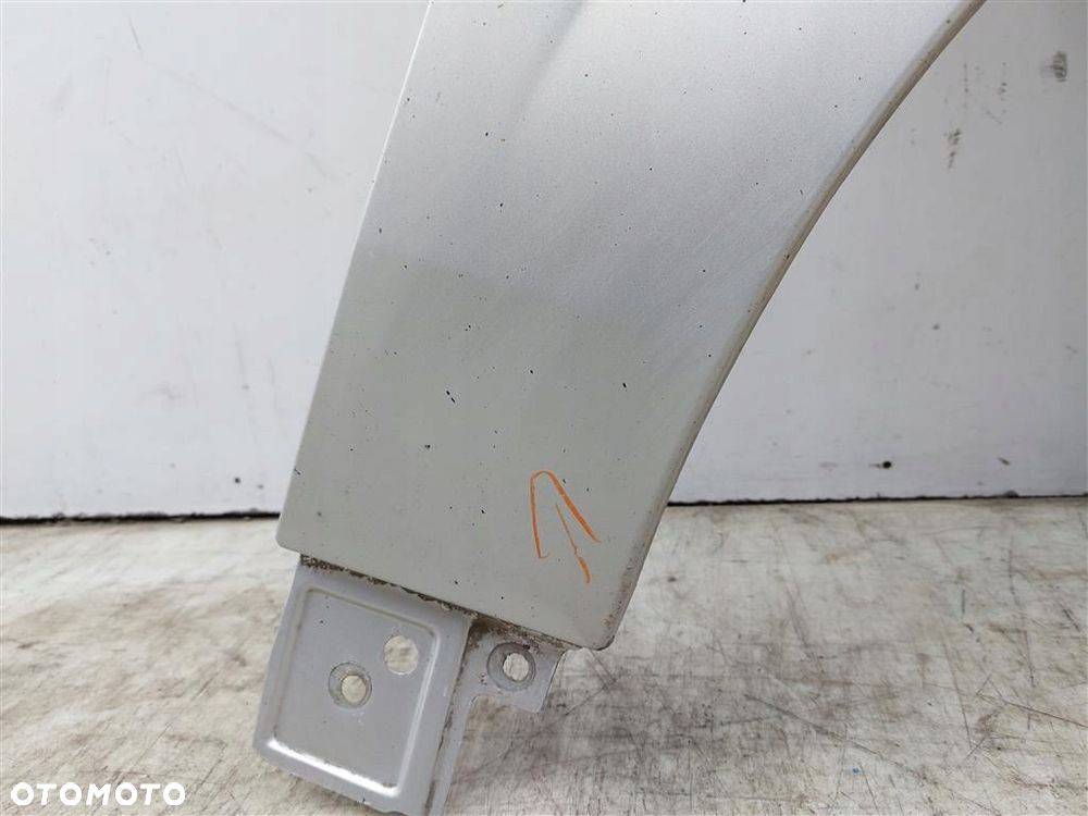 Błotnik przedni prawy Opel Vectra C   2005-2008 LIFT LAKIER  Z157 SREBRNY - 4